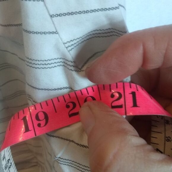 Jane and Delancey top - Picture 7 of 8